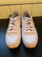 Nike Damenschuhe, Gr. 40, zartes Rosa, Top Zustand!