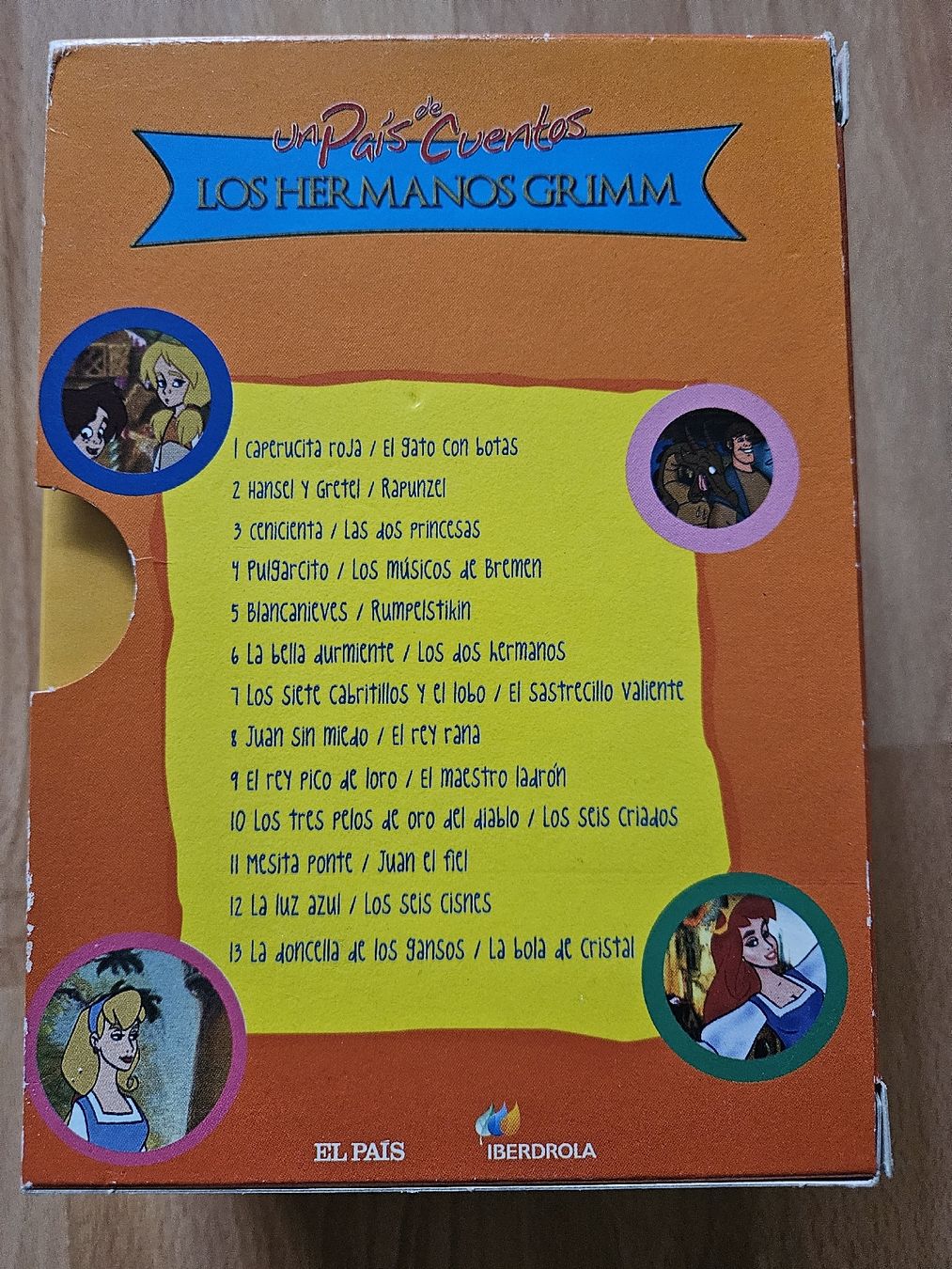 Tutti i DVDs: DVD Grimm Märchen Sammlung, 13 Bände, auf Spanisch – Usato da Ebikon venduto da SecondChance_byM 2