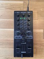 Reloop Mixtour