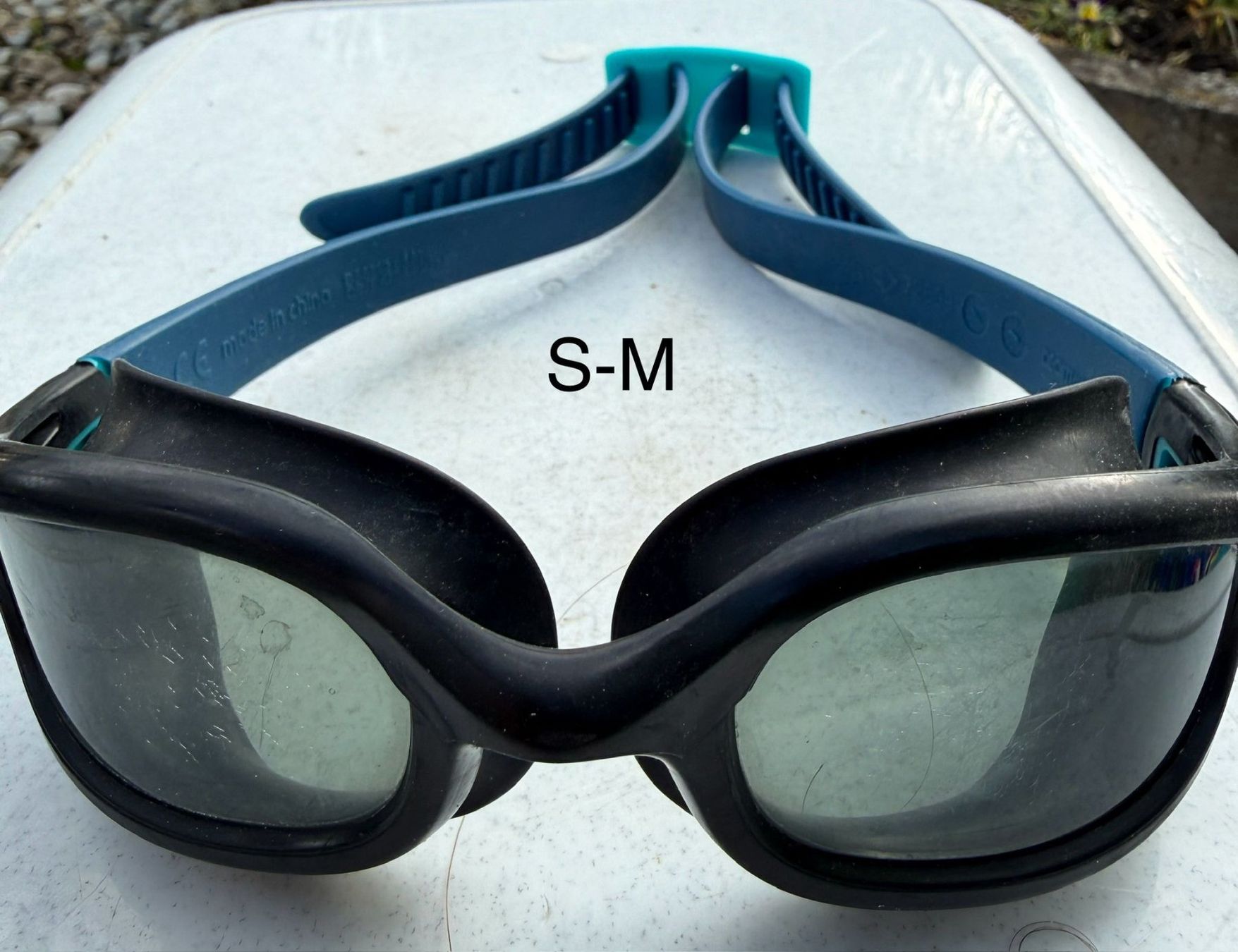 Occhiali & Lenti: Schwimmbrillen – Usato da Flawil venduto da Stella_3 6