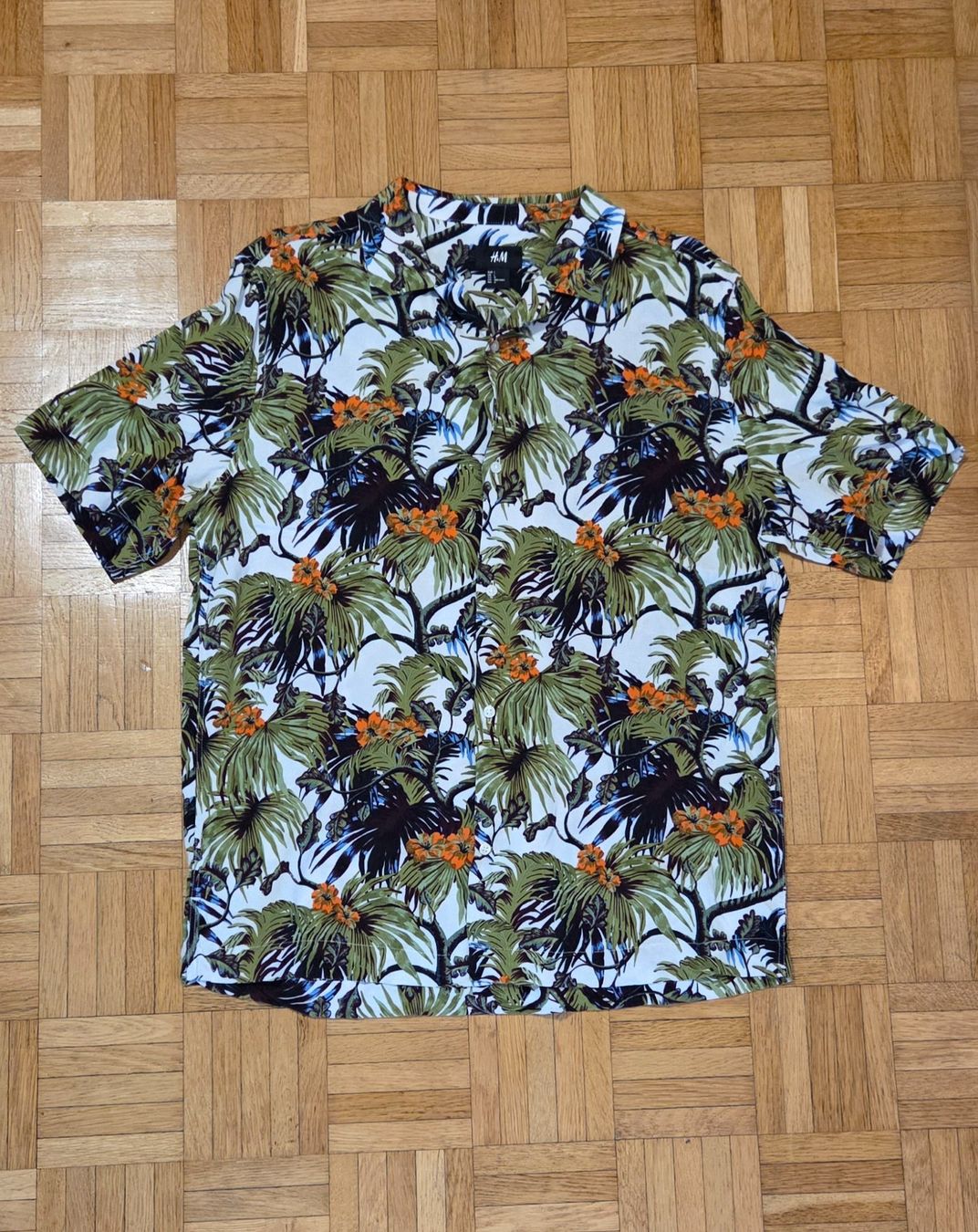 Camicie: Hawaiihemd Top Zustand – Usato da Brüttisellen venduto da ruebli-fan13