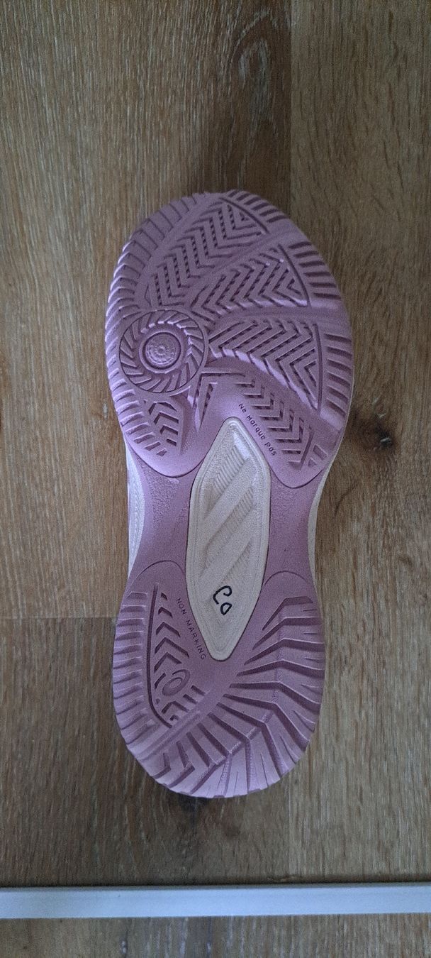 Asics Schuhe für Mädchen: Kinderschuh ASICS pink Grösse 35 – Gebraucht aus Hinterkappelen von Bvbfan 3