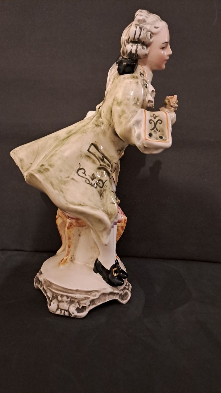 Statuette: Cevallier Porzellan Figur – Usato da St. Gallen venduto da Naomi290485 3