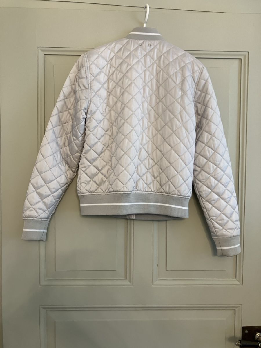 Calvin Klein Jacken: Jacke von Calvin Klein grösse xs – Gebraucht aus frauenfeld von Lahu8 1