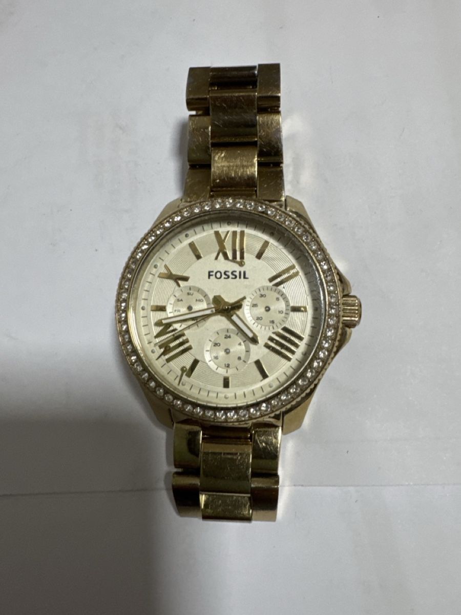 Fossil Orologi: Montre Fossil dorée avec strass occasion 42 – Usato da La Chaux-de-Fonds venduto da lida2005 2