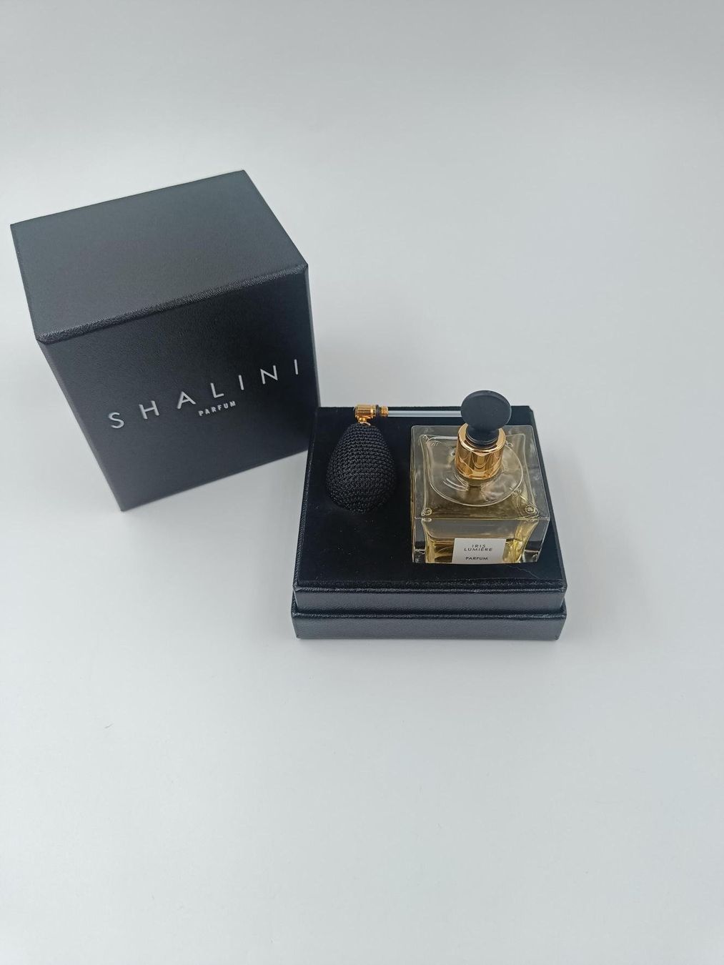 Profumi & Eau de Toilette: SHALINI EAU DE PARFUM " IRIS LUMIÈRE ",  50ML – Nuovo e nell'imballaggio originale da Luzern venduto da EdiGem 6