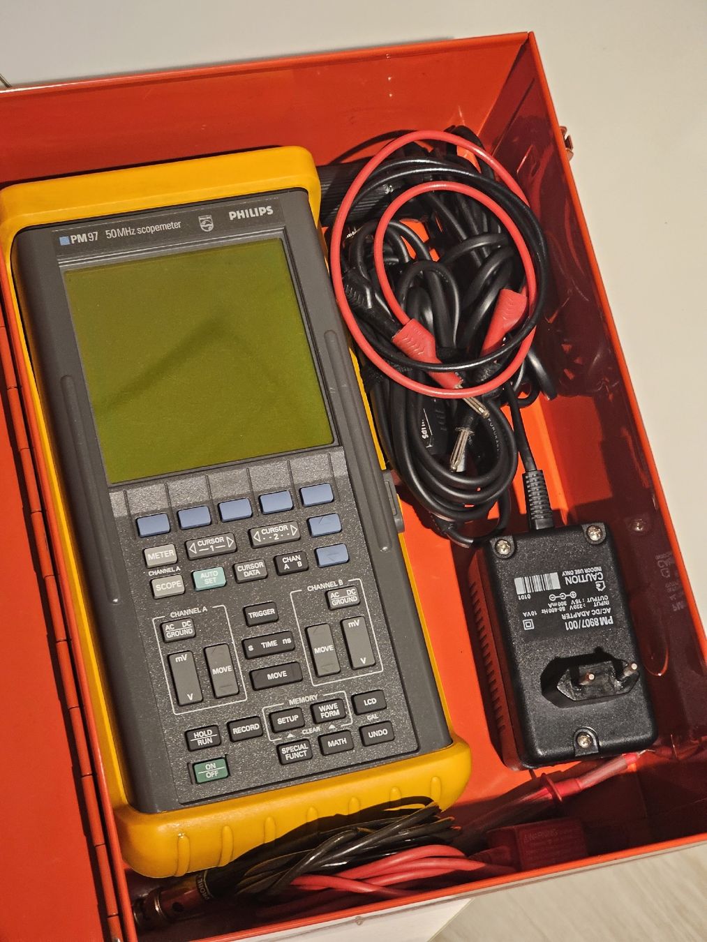 Philips Misurare: Philips PM97 50MHz Scopemeter – Usato da Baden venduto da rob_grh6 2