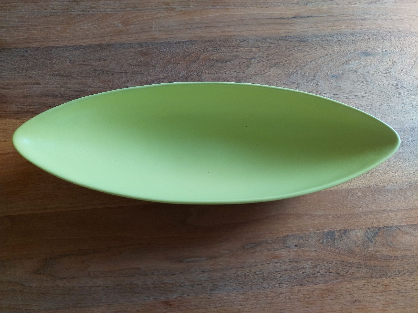 Ciotole: Grüne Design Schale, besondere "Schiffchen-"Form – Usato da Brunnen venduto da Livianda
