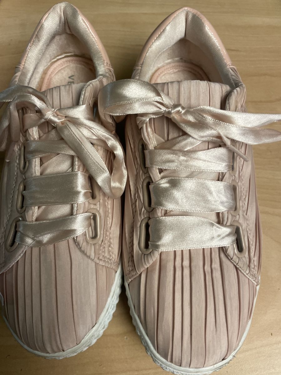 Scarpe per ragazze: Rosa vero moda Sneaker Gr. 37 – Usato da Obergerlafingen venduto da cabo4 1