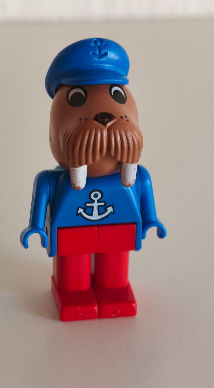 Lego Giocattoli: Wilfred Walrus Lego Figur – Usato da Lenzburg venduto da Dani_Lenzburg 2