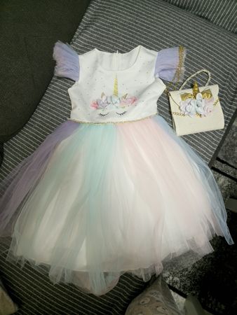Zauberhaftes Einhorn Kleid mit passender Tasche, 4 Jahre