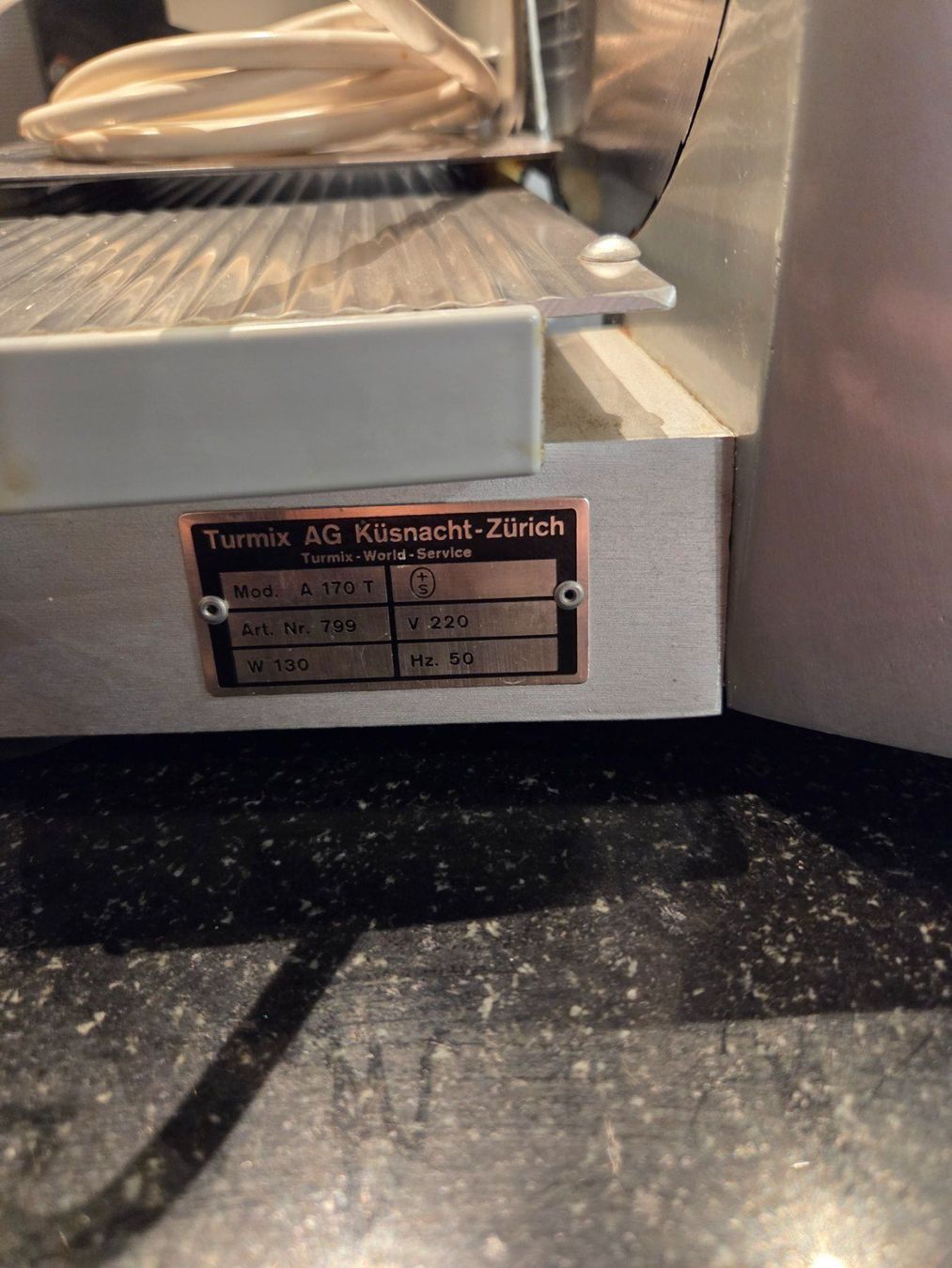 Elettrodomestici da cucina: Turmix Schneidmaschine – Usato da Rapperswil SG venduto da TheCaptain 2