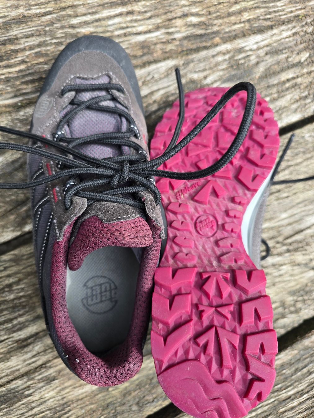 Scarpe da donna: Schuhe: Wanderschuh HANUAG (37.5) – Usato da Romanshorn venduto da Rachacha 7