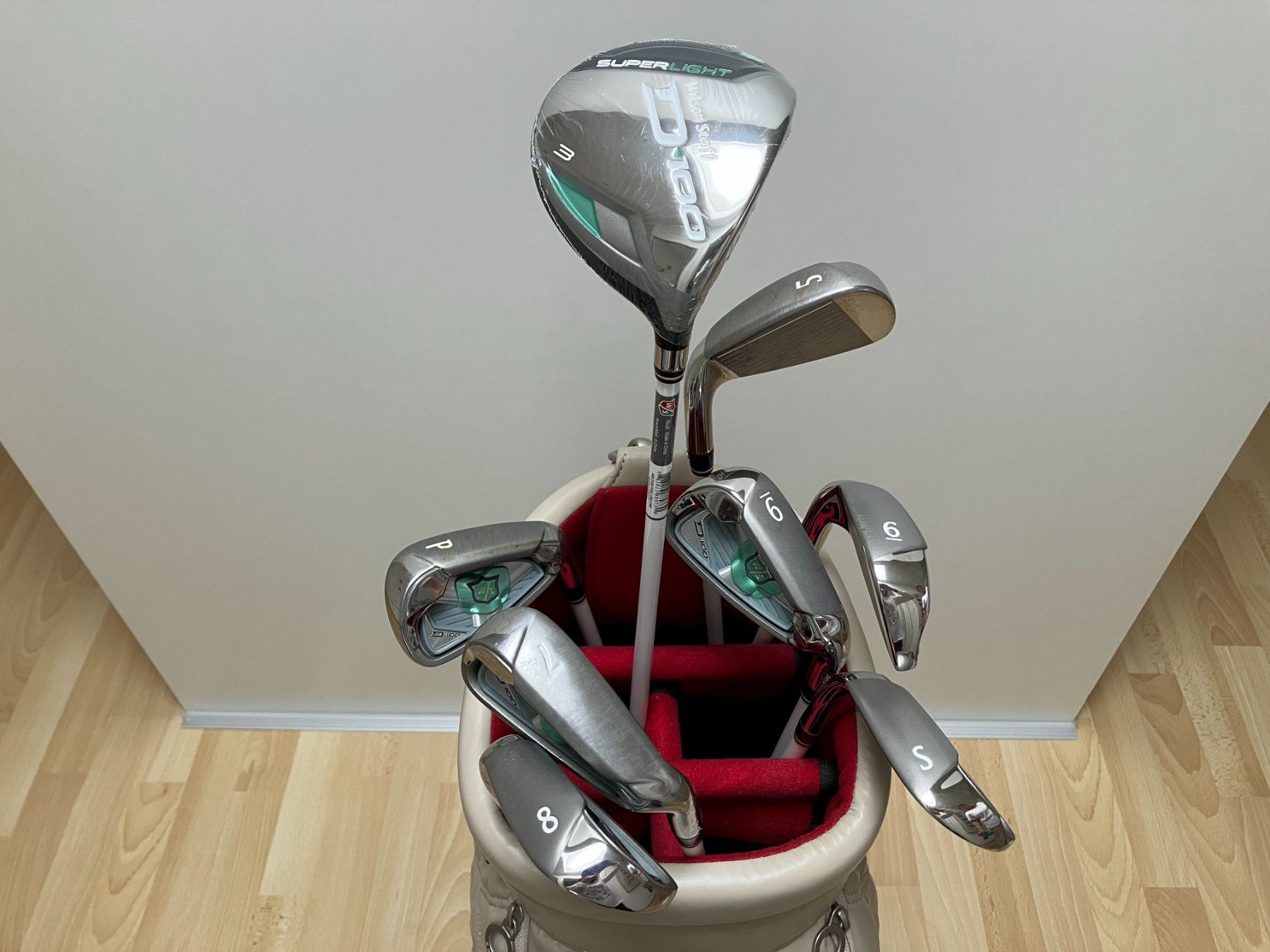 Mazze & Set: Golfbag mit Eisen – Usato da Bassersdorf venduto da Atlantis11 3
