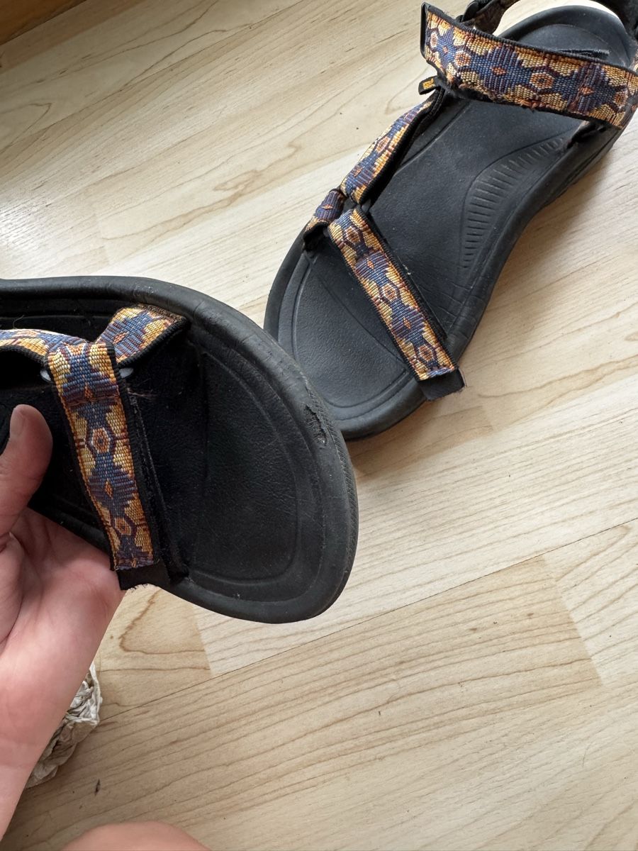 Teva Chaussures femmes: Teva Sandalen – D'occasion à Zürich par lol_ks77 5