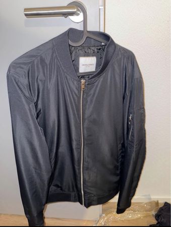 Jack & Jones Bomber Jacke, Schwarz, Grösse L, Top Zustand