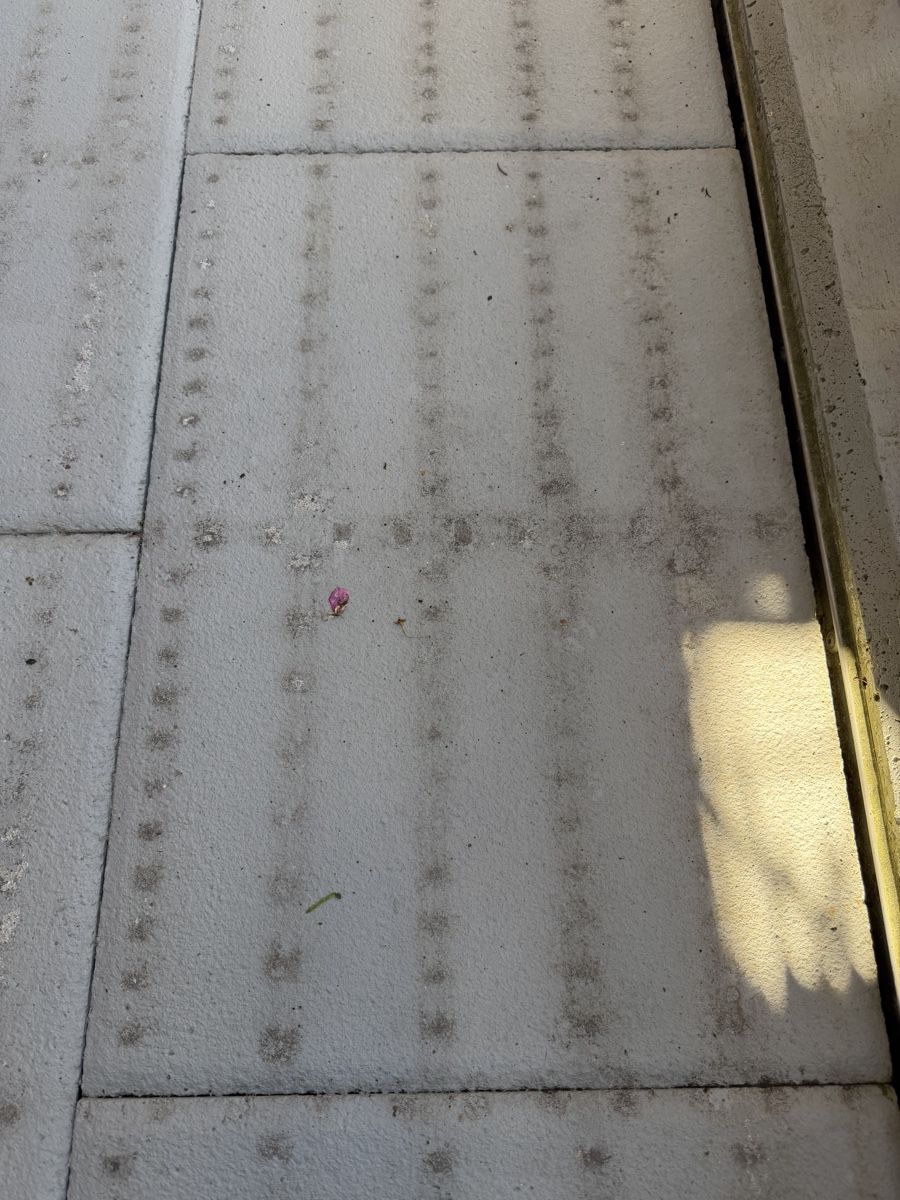 Bodenbeläge: Terrassenplatten grau, knapp 17 Quadratmeter  – Gebraucht aus Stadel von nicibaer08 2