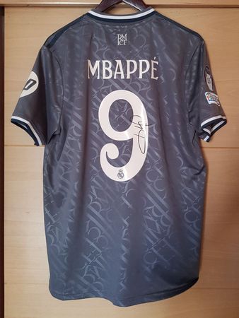 Kylian Mbappe - Real Madrid Trikot 2024/2025 - Signiert