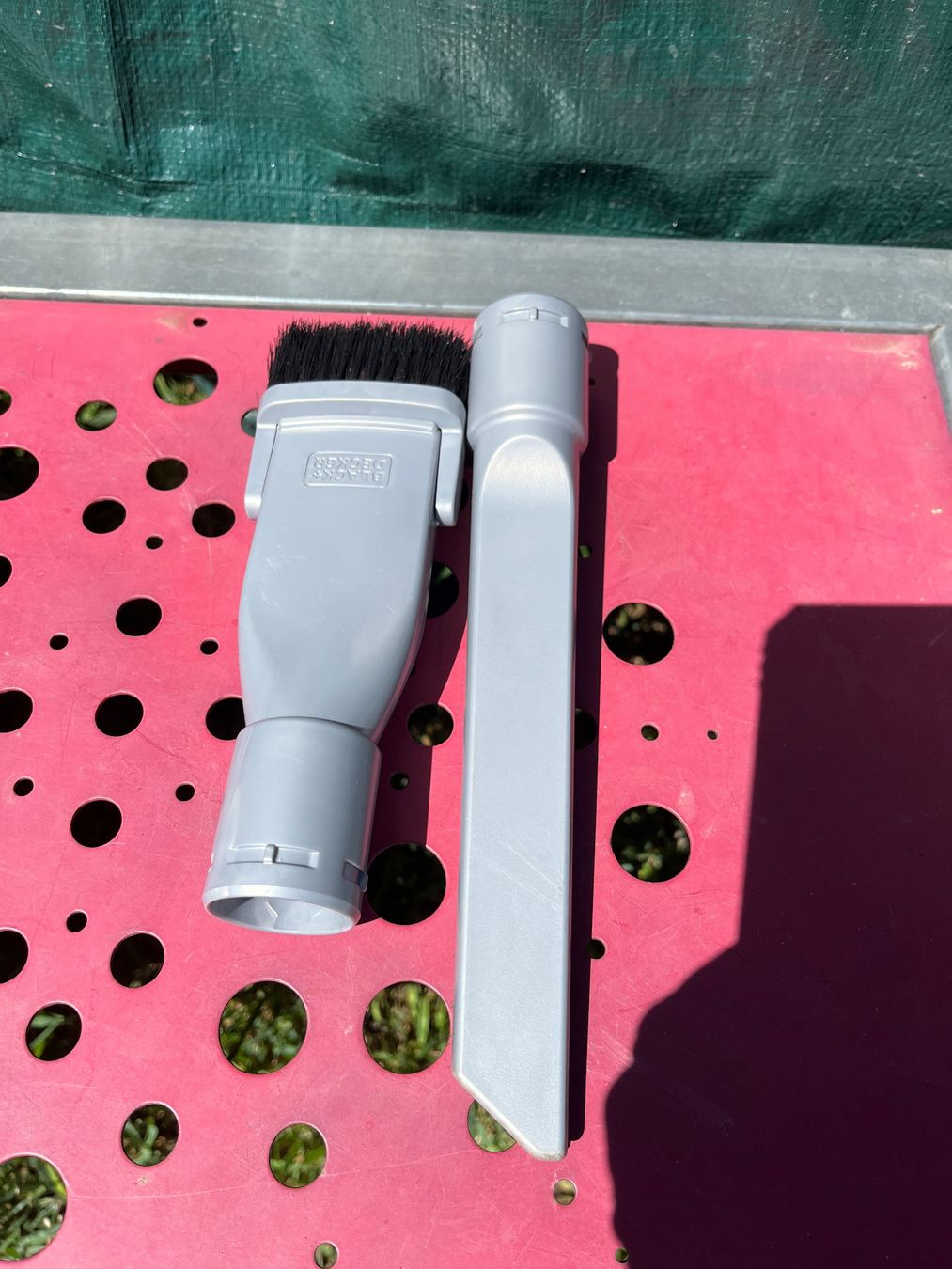 Aspirapolveri & Accessori: Black+Decker Autostaubsauger – Usato da Erlenbach i.S. venduto da Mozes 5
