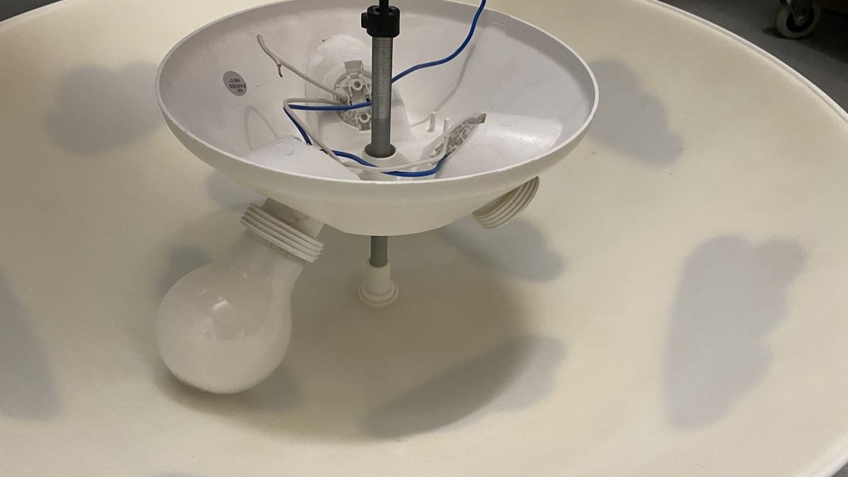 Ikea Lampadari & plafoniere: Deckenlampe Kinderzimmer Ikea – Usato da Täuffelen venduto da PIPPODAN 3