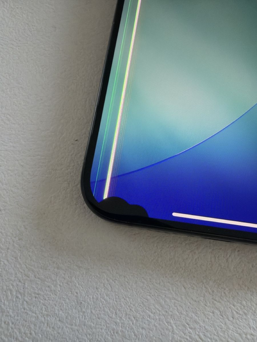 Apple Telefoni cellulari / Smartphones: iPhone 15 Pro Max 256 GB Titan Schwarz – Difettoso da Weinfelden venduto da emreizzo 1