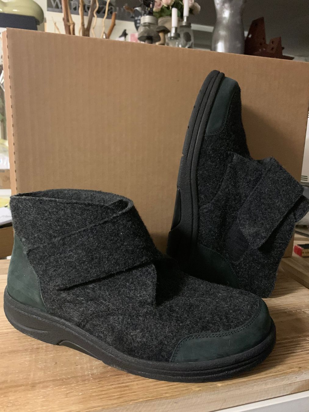 Scarpe da uomo: Ströber Bequemschuh Hausschuh Herren,  Anthrazit, Gr. 7 1/2 – Nuovo e nell'imballaggio originale da St. Gallen venduto da Miousch 2