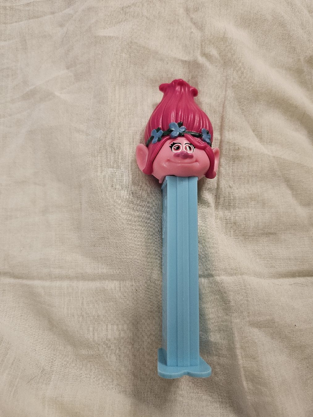 Pez Statuette: Pez Poppy – Usato da La Joux FR venduto da car_ck96