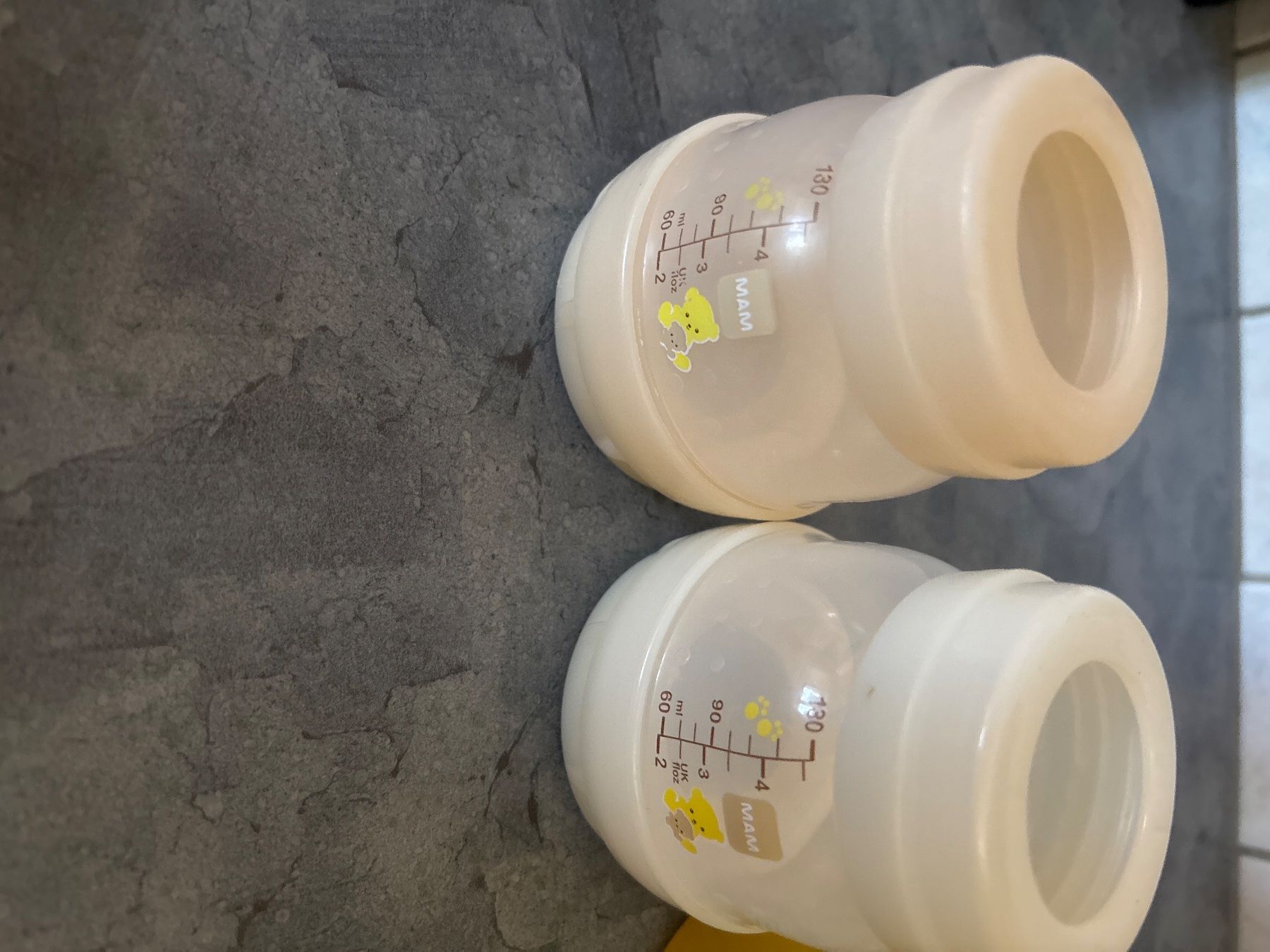 Mam Baby-Mahlzeiten: Biberons MAM 130ml et 270ml + bouchons + anse – Gebraucht aus Lajoux JU von plise 1