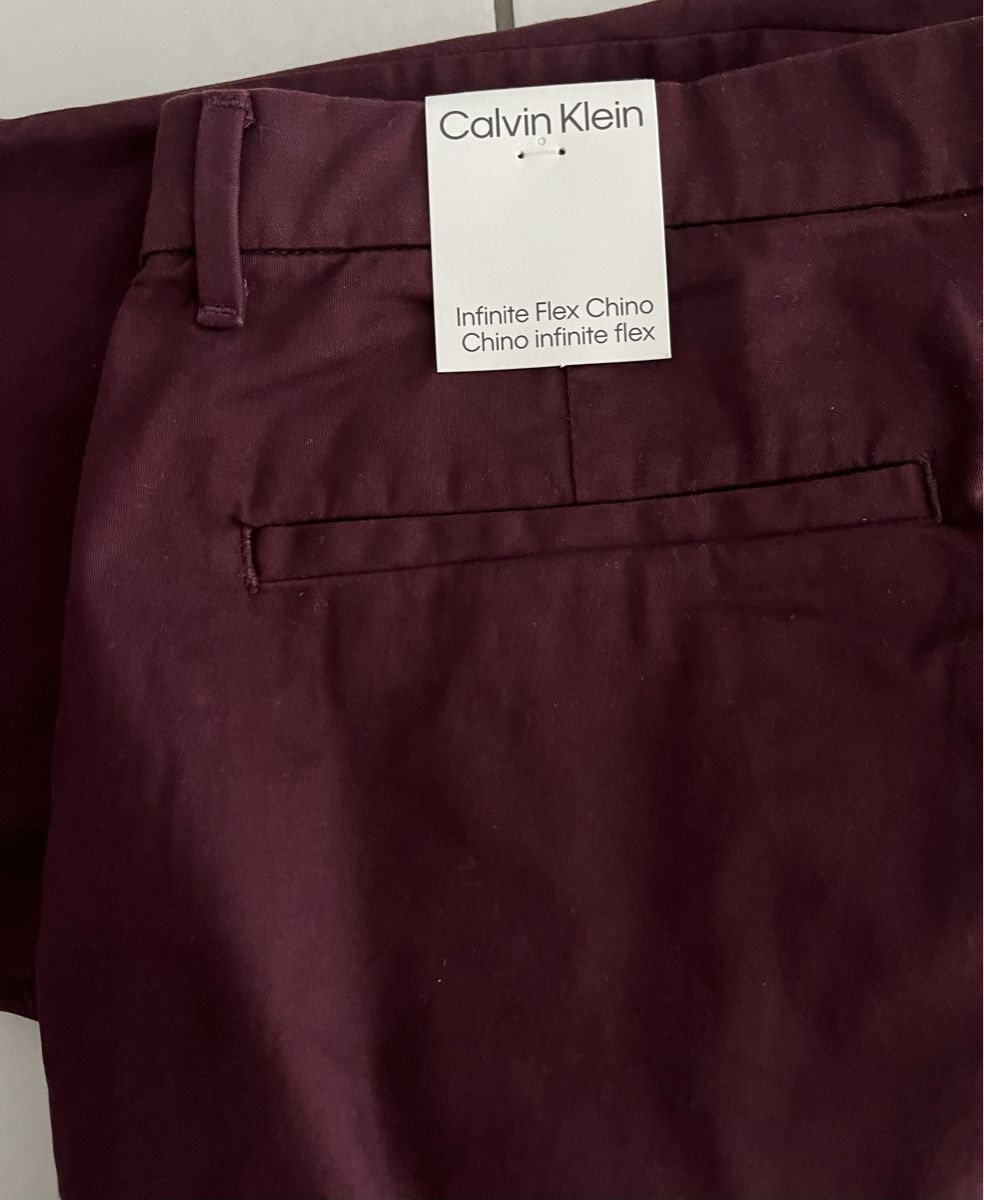 Calvin Klein Pantaloni: Calvin Klein Chino 32/30 – Nuovo e nell'imballaggio originale da Eschenbach LU venduto da arin91 5