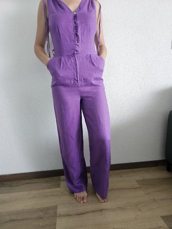 Lila Jumpsuit Gr. 36 Leinhose
