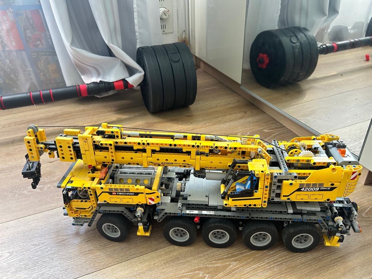 Lego Spielzeuge: Lego Technik Baukran – Gebraucht aus Igis von Verab1 2