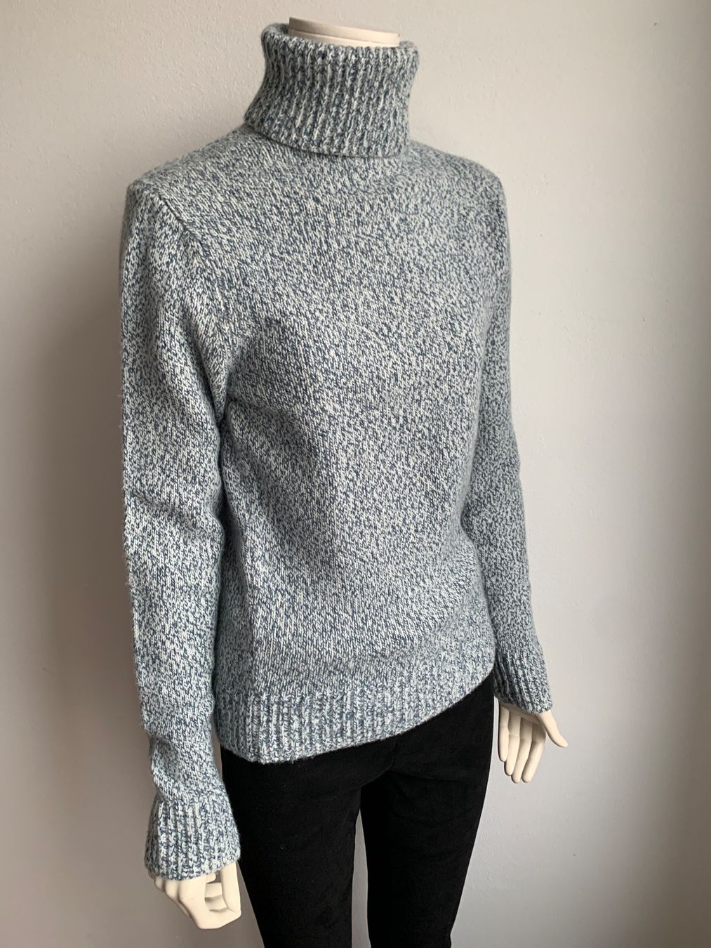 Tommy Hilfiger Maglioni & Felpe: Tommy Hilfiger: Neuer warmer Rollkragen-Pullover, S – Nuovo (secondo la descrizione) da Luzern venduto da designluzern