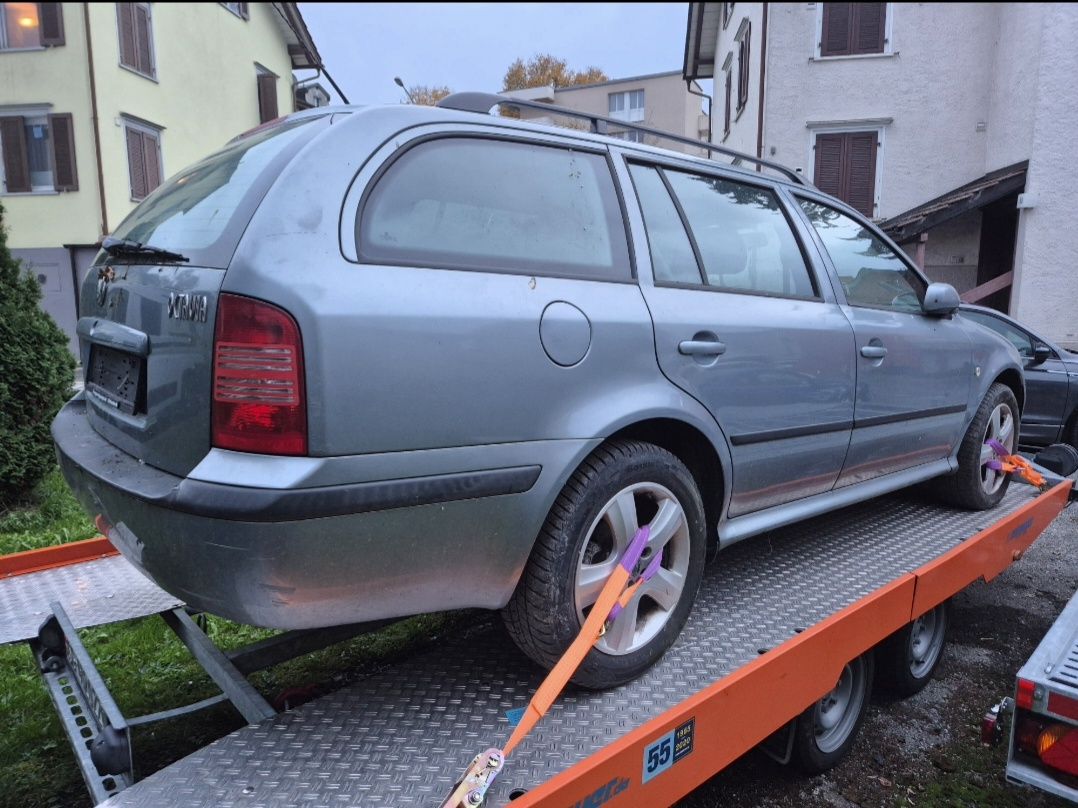 Skoda Automobili: Škoda Octavia TDI 4x4 – Usato da St gallen venduto da tas_2vw5 3