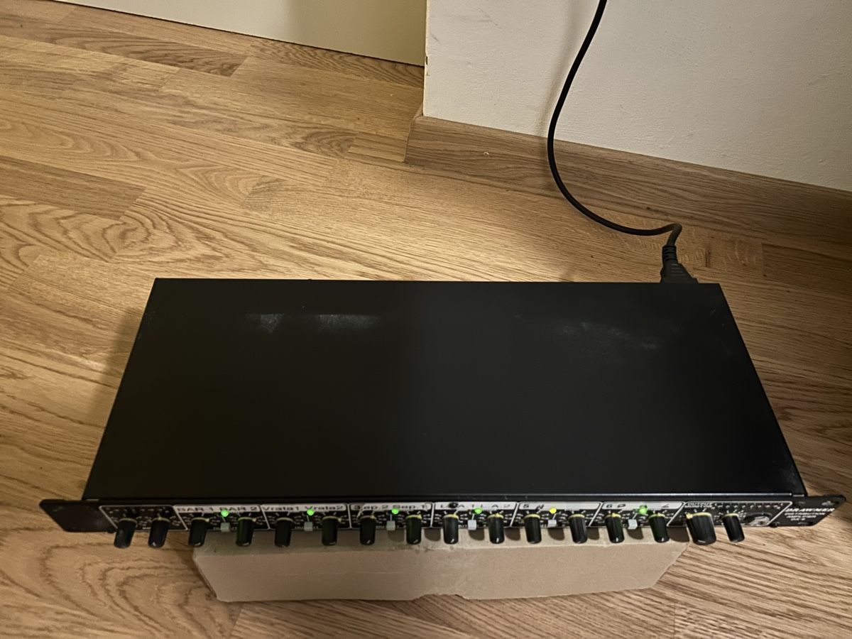 Strumenti musicali: Drawmer DA6 Distribution Amplifier - Top Zustand! – Usato da Birr venduto da nbsound 3