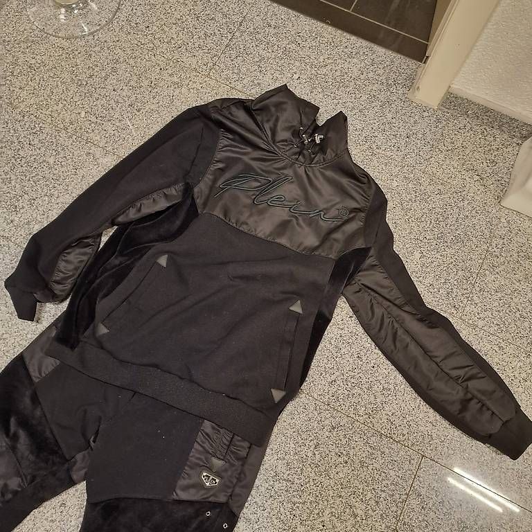 Philipp Plein Lotti di vestiti: Original Philipp Plein Jogger Set XL – Usato da Oftringen venduto da xRazer