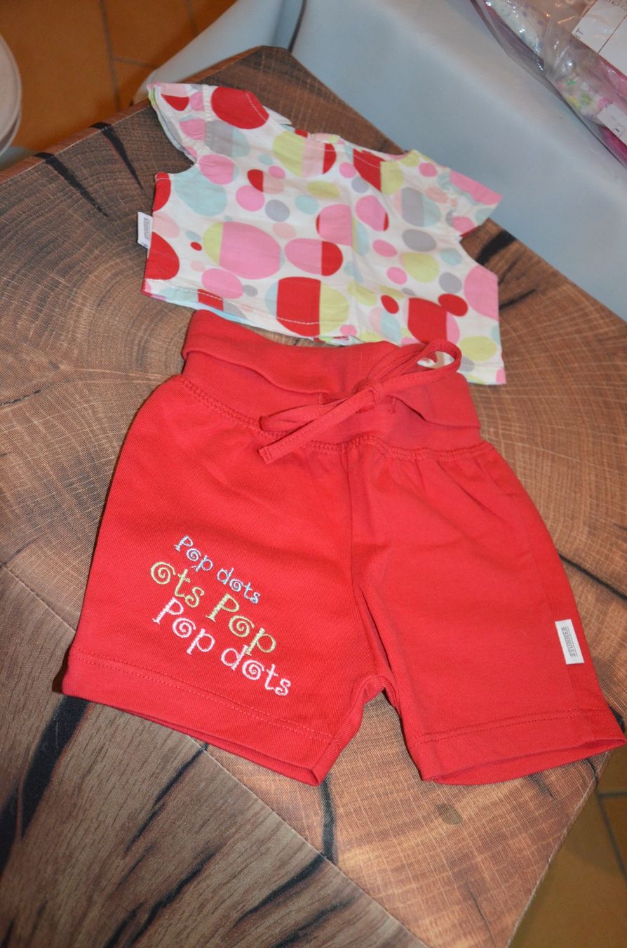 Lotti & Set di vestiti: TAILLE 62-68 – Usato da Chiasso venduto da Dolly015