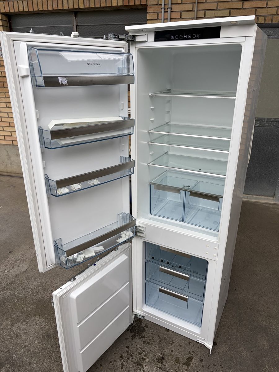 Frigoriferi: Electrolux Kühlschrank 178 – Usato da Andwil TG venduto da sirknollte