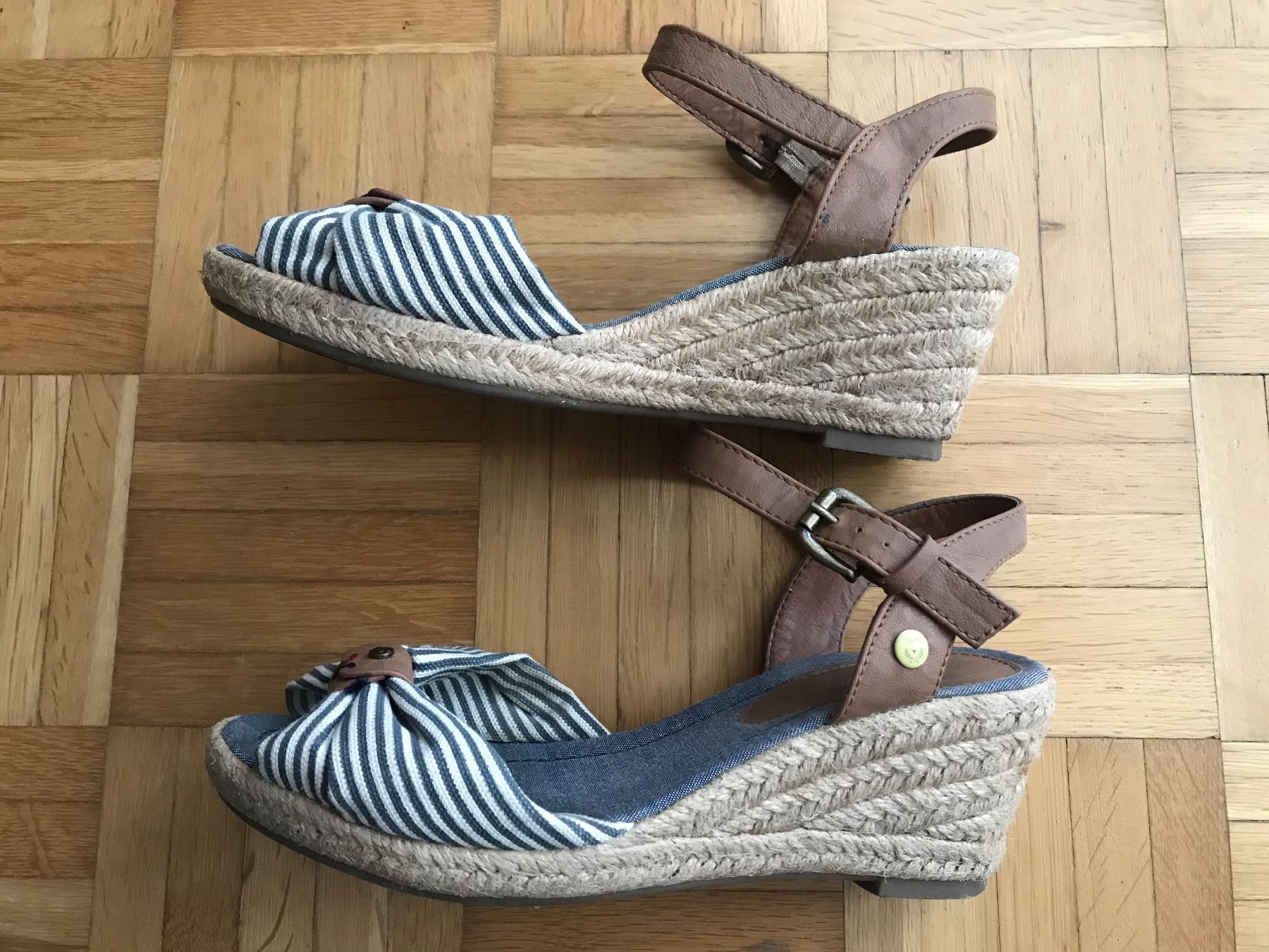 Tom Tailor Scarpe da donna: Sandalen von Tom Tailor Grösse 38 – Usato da Emmenbrücke venduto da Hathor123 1