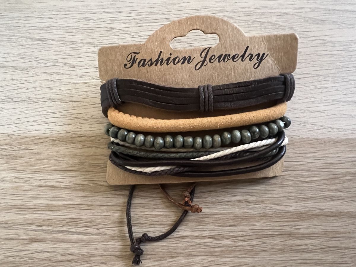Bracelets: 5x Armband - 5 – Neuf (Voir description) à Ebertswil par Aayra