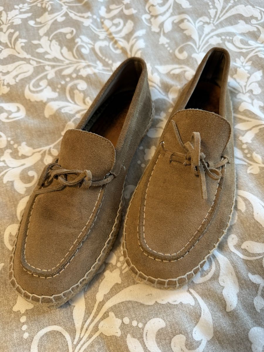 Massimo Dutti Scarpe da uomo: Mocassins en daim beiges, taille 40 Massimo Dutti – Usato da Bussigny venduto da nan_nw9d