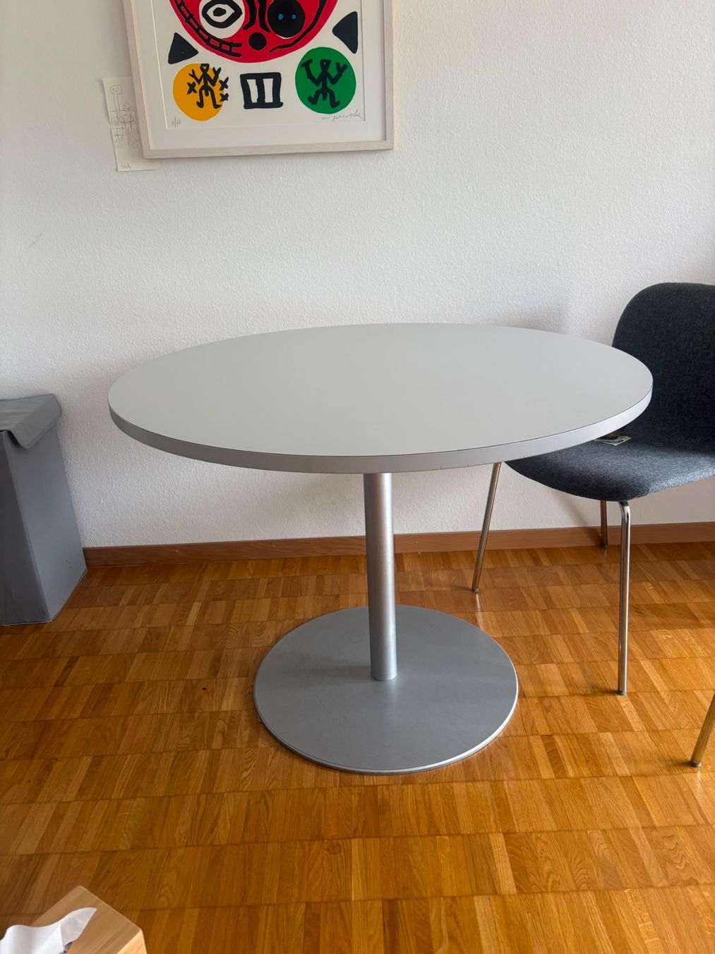 Tavoli: Tisch rund – Usato da Stäfa venduto da pavlovsky2002