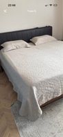 Designerbett mit Kommoden und Lattenrost von Insua