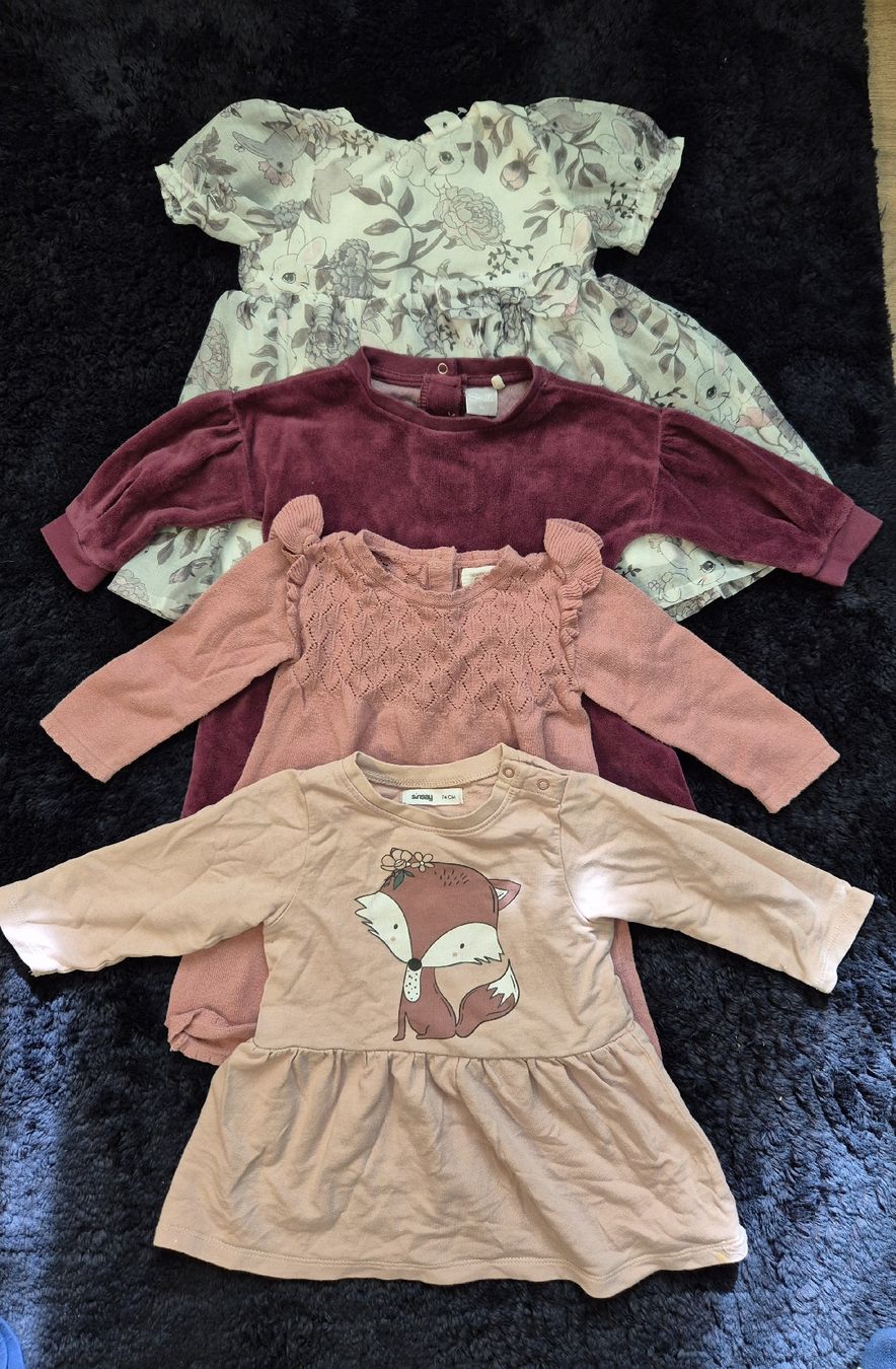 H&M Lotti & Set di vestiti: 4 süsse Mädchenkleider Grösse 74 – Usato da Hettlingen venduto da san_78bv 1