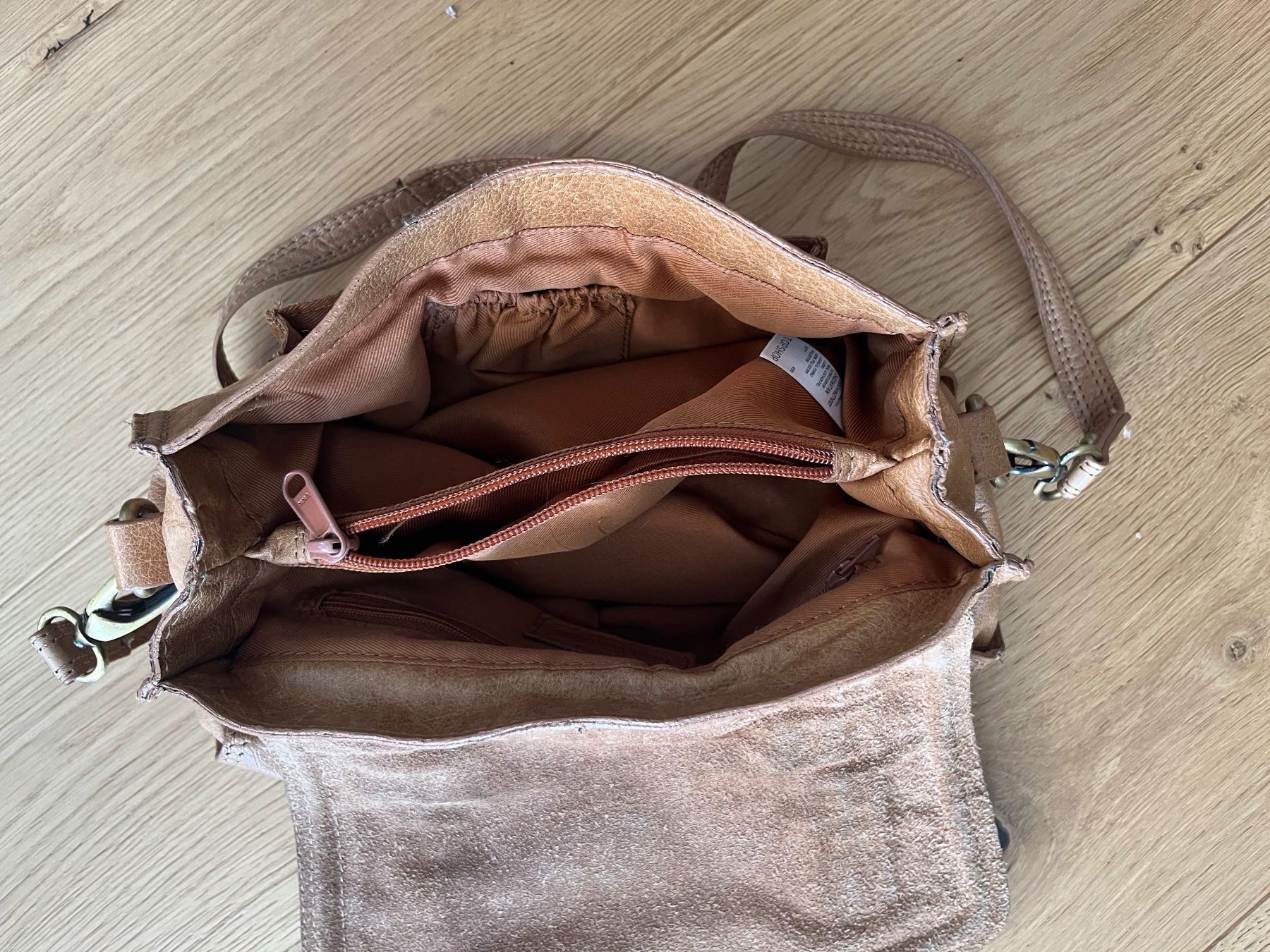 Topshop Taschen für Damen: Topshop Ledertasche cognac Crossbody – Gebraucht aus Gümligen von blackberrys 4