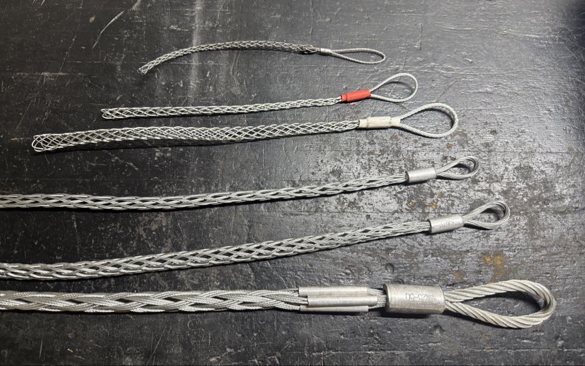 Câbles: Bas de tirage pour cables - chaussettes. – D'occasion à Choex par Adri27000