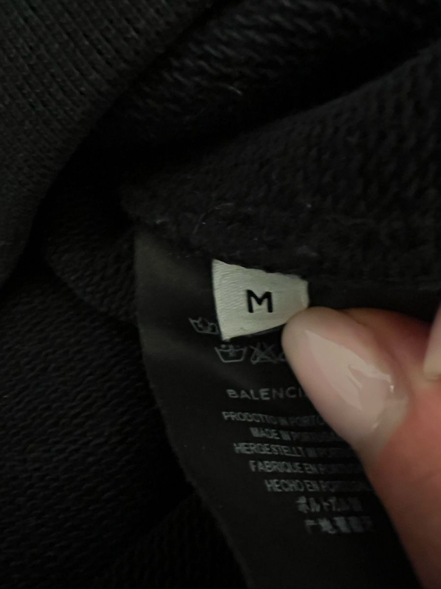 Balenciaga Maglioni & Felpe: Balenciage, hoodie oversized, size M – Usato da Zürich venduto da son_f7qw 2