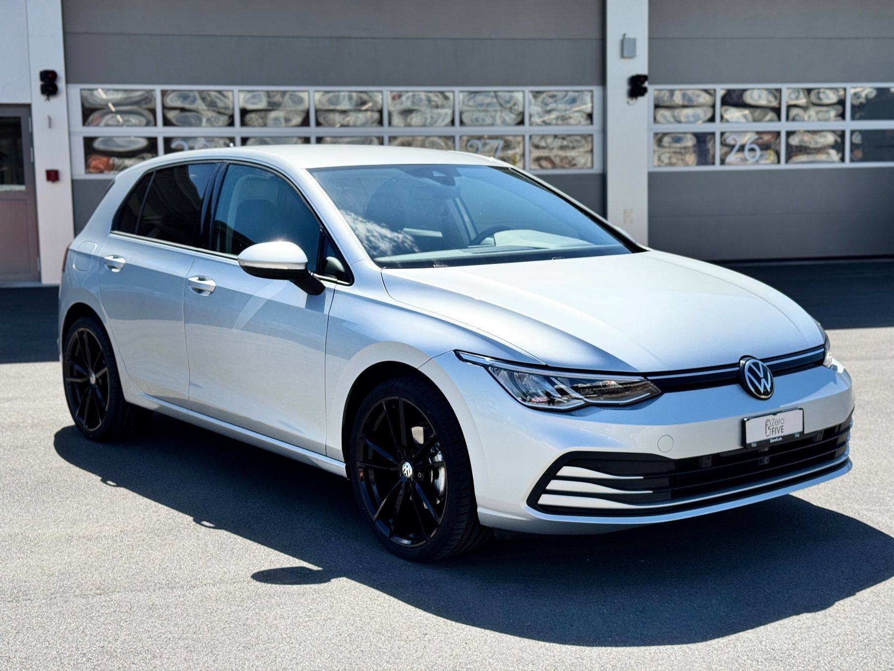 VW Automobili: VW Golf 8 1.5 eTSI – Nuovo (secondo la descrizione) da Schaffhausen venduto da Z5S