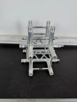 Globaltruss F34 T+Down Ecke