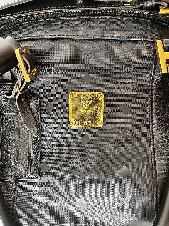 Sacs: MCM Reisetasche Weekender Schwarz – D'occasion à Dietwil par gislerrahel 2