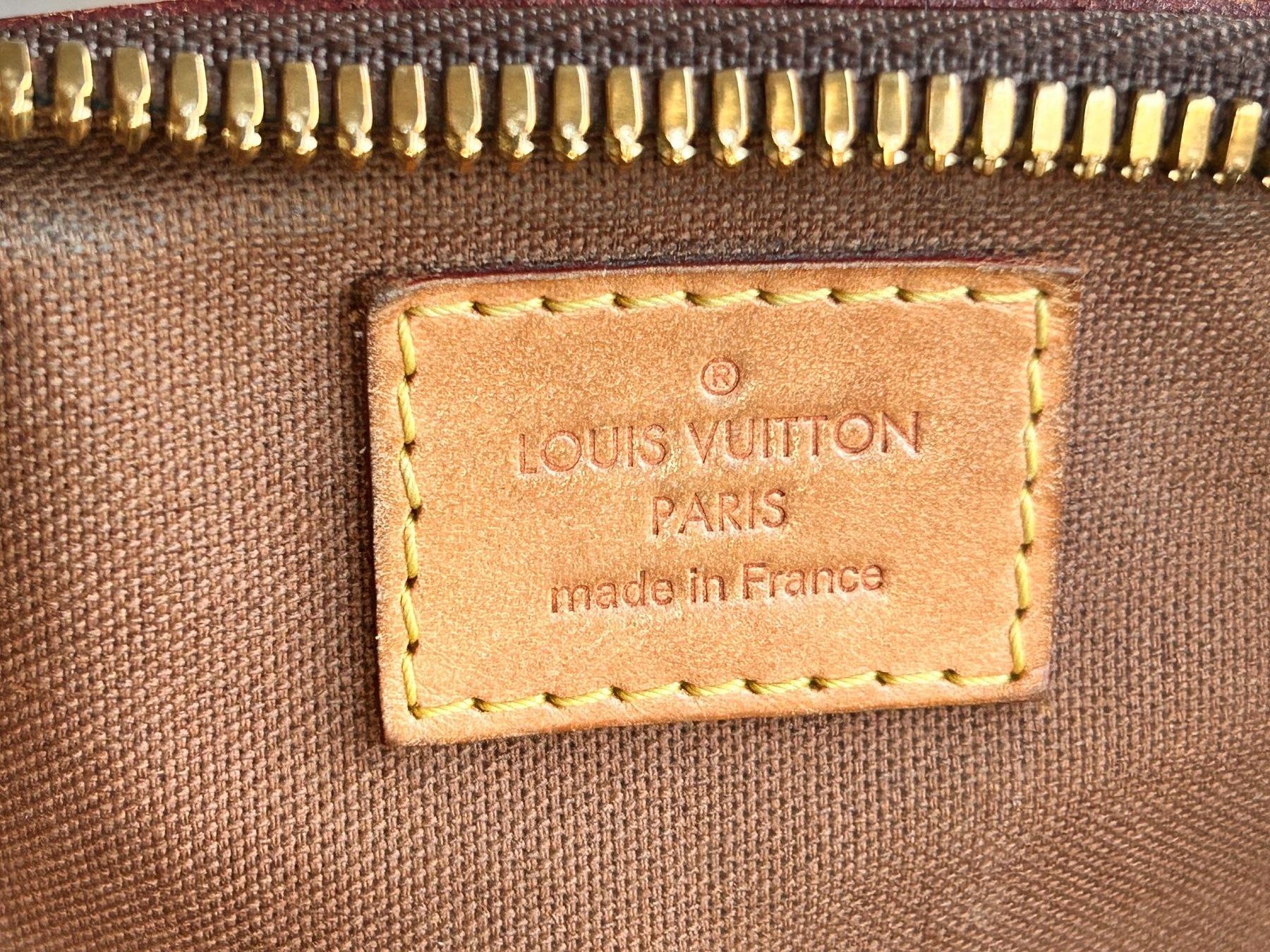 Louis Vuitton Sacs femmes: Louis Vuitton Palermo PM Monogram Canvas Handtasche – D'occasion à Zürich par pj_pry_to 9
